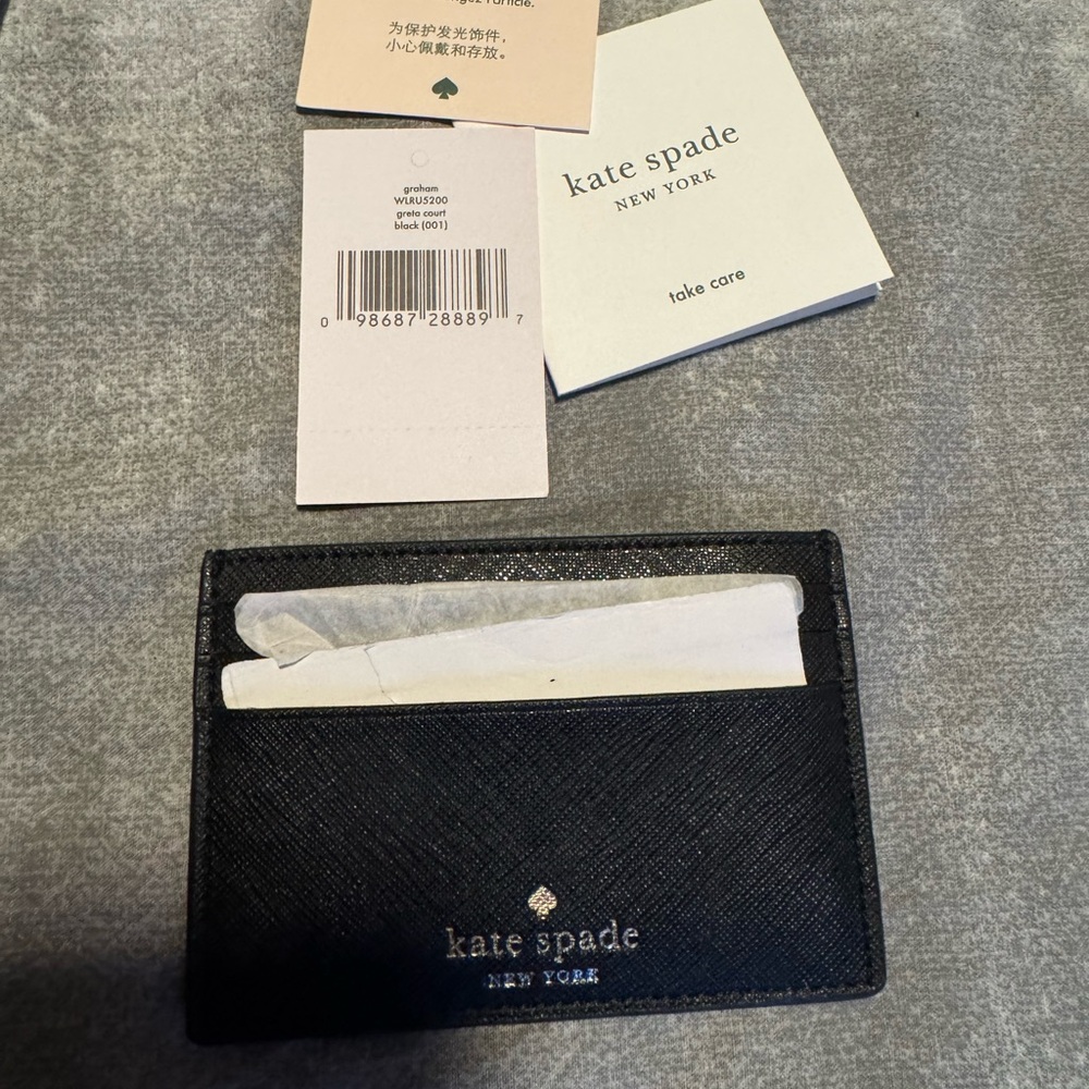 🛑SOLD🛑Kate Spade Black Leather Card Holder